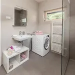 فاين ستاي