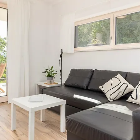 Apartment Fine