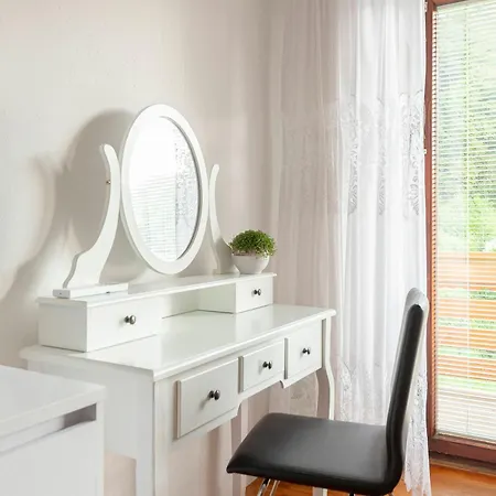 Fine Apartment *