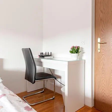 Apartman Fine Zirovnica